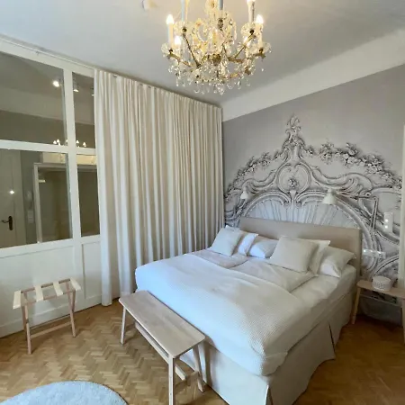 White Flat By Grazrentals With Cool Location & Free Parking Graz